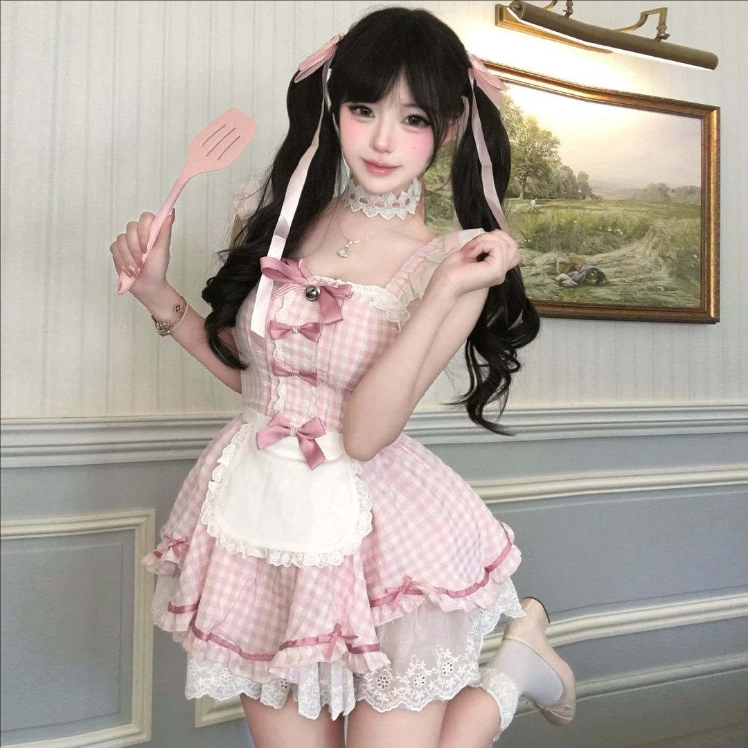 甜美风粉色女仆吊带连衣裙lolita