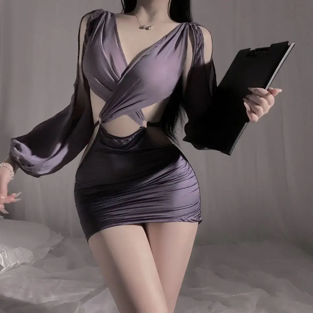 气质女神高级感秘书制服露背修身