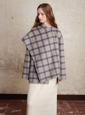 竹依依 绵羊毛桑蚕丝蓝色格子披肩气质感斗篷毛呢大衣女秋冬外套