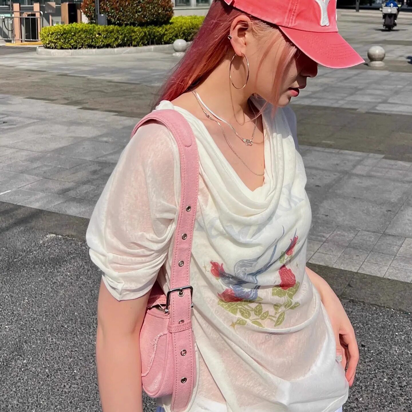 现货OPENYY玫瑰花飞燕薄透T恤