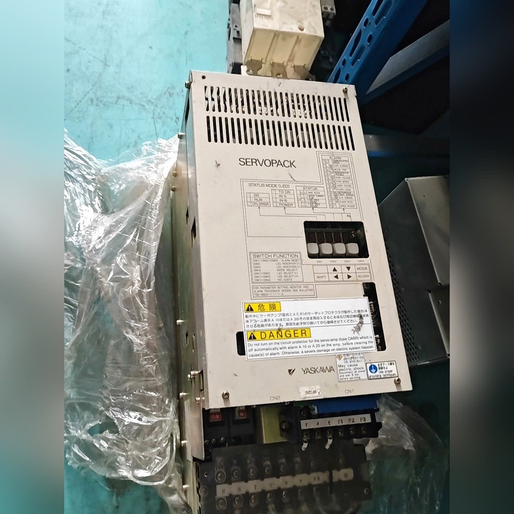 CACR-SR60BE12D-CY119安川机器人驱动器 议价