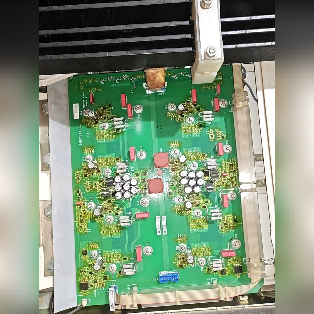 施耐德电源板PN072410P271-500KW包好 议价