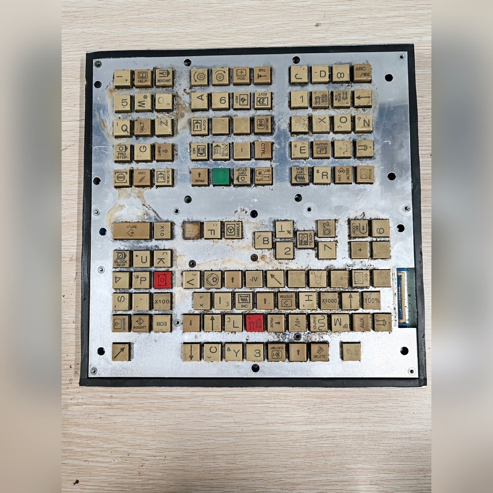 A02B-0281-C152发那科操作面板按键盘原装2个 议价