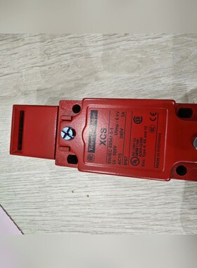 施耐德Xcs-A501XcsA501 议价