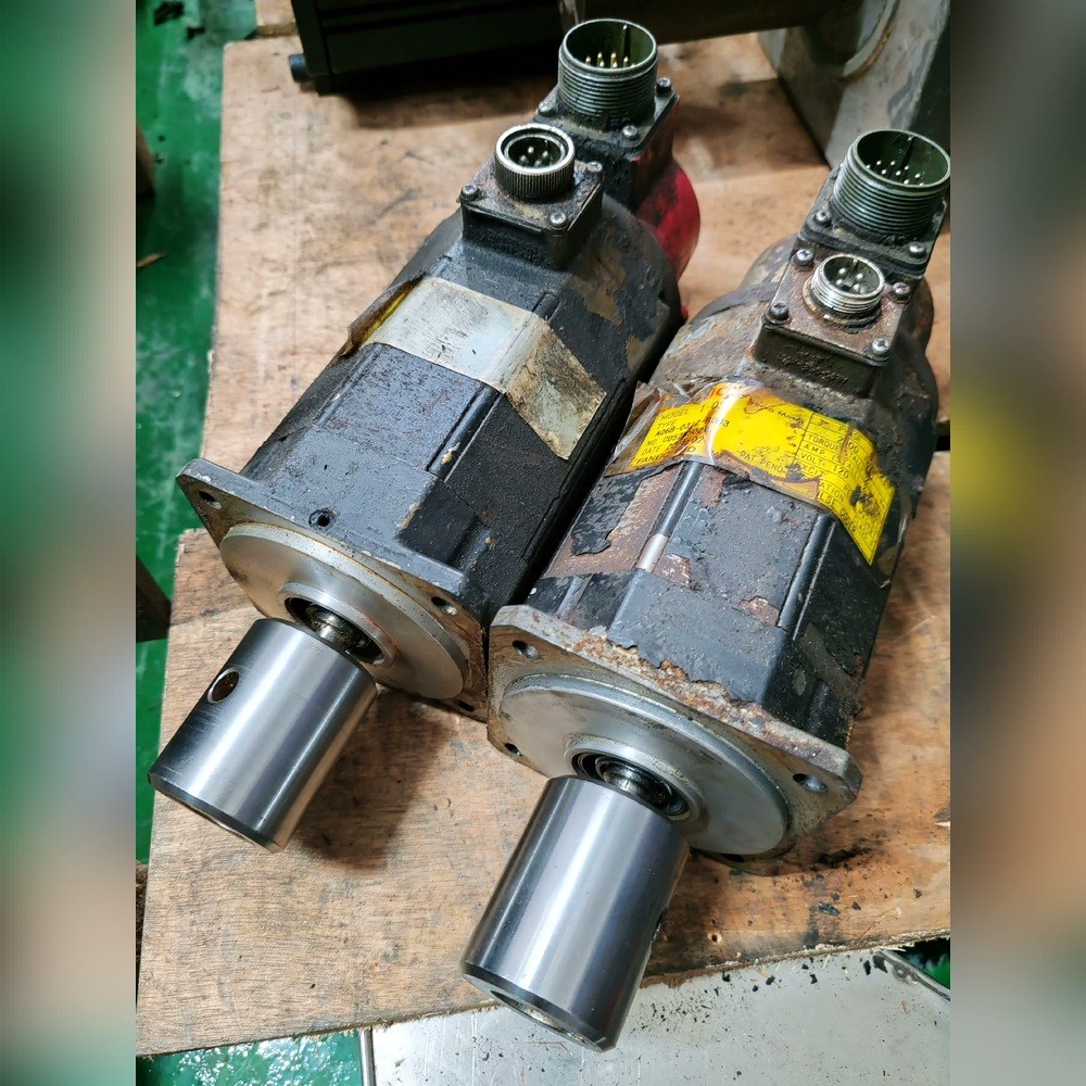 A06B-0312-B003发那科伺服电机原装2个可清 议价