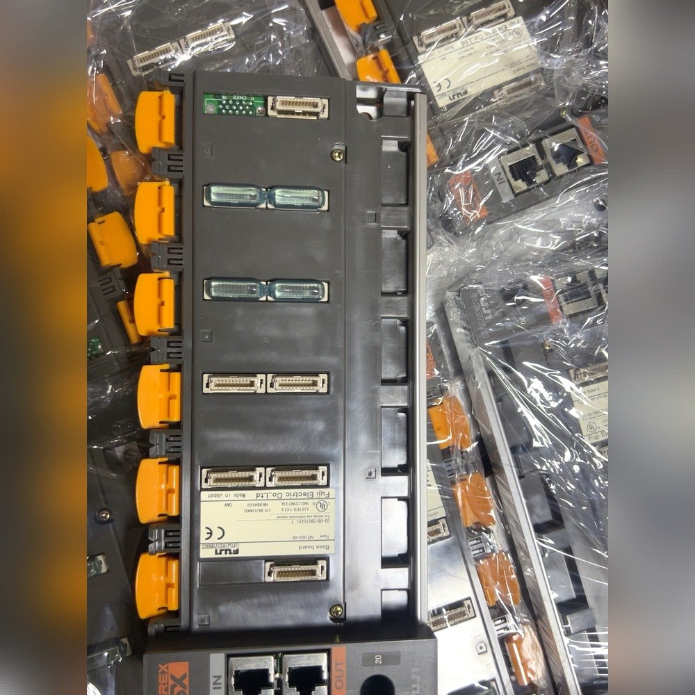 富士PLC基本板NP1BS-06NP1BS-08NP1B 议价