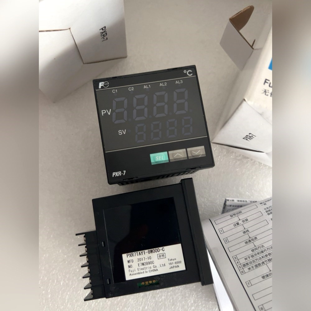 富士温控 表PXR7TAY1-8W000-C原装保修一年 议价