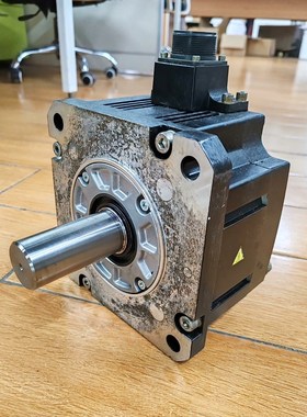 HF204SC-A48三菱2KW伺服电机原装测试完好 议价