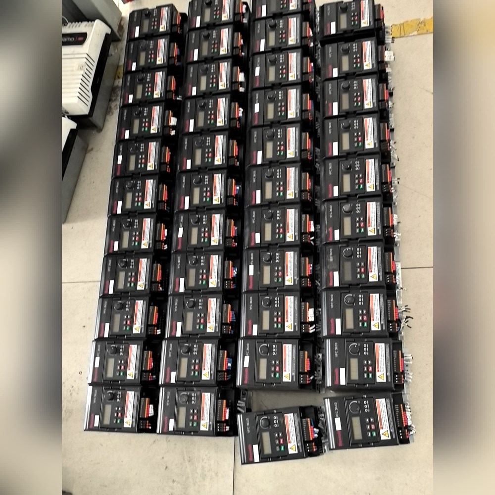 力士乐变频器VFC3610-0K40-3P4-MNA-7P 议价