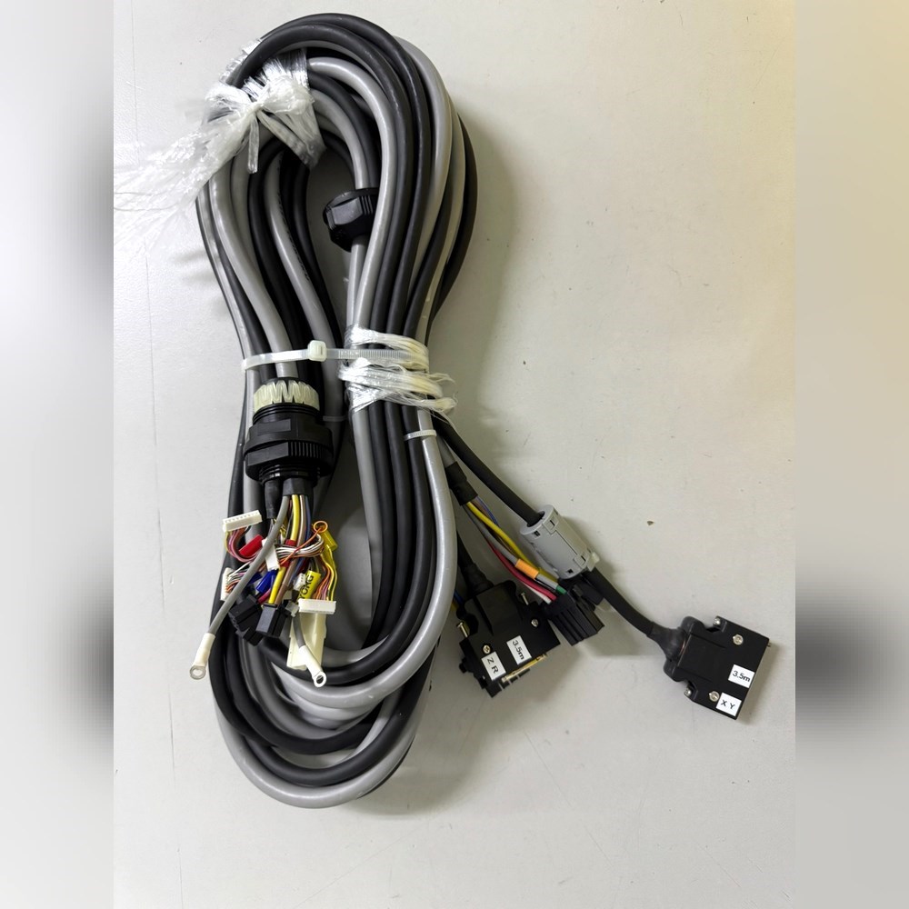 YAMAHA雅马哈机械手RCX240线缆另有 议价