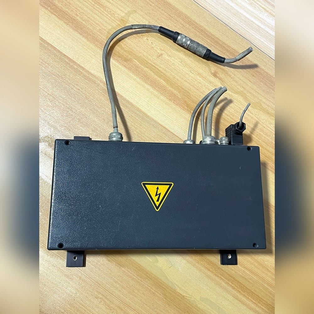 德国E+L纠偏控制器 DC0143 RK4004 实物拍摄 议价