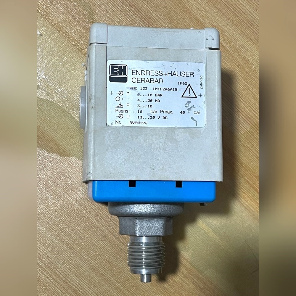E+H压力传感器 PMC133 1M1F2A6A1S 实物拍 议价