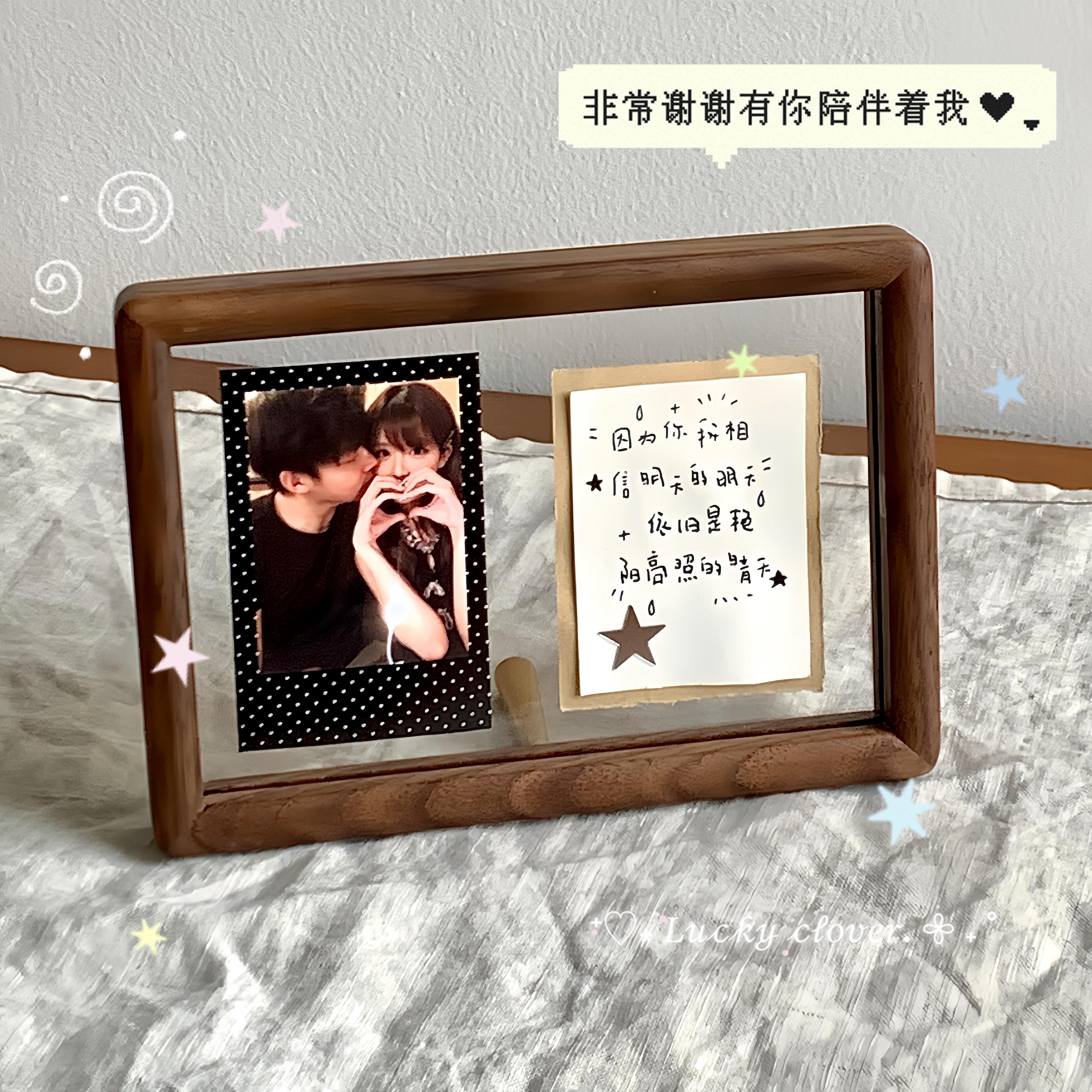 ins风拍立得相框情侣照片