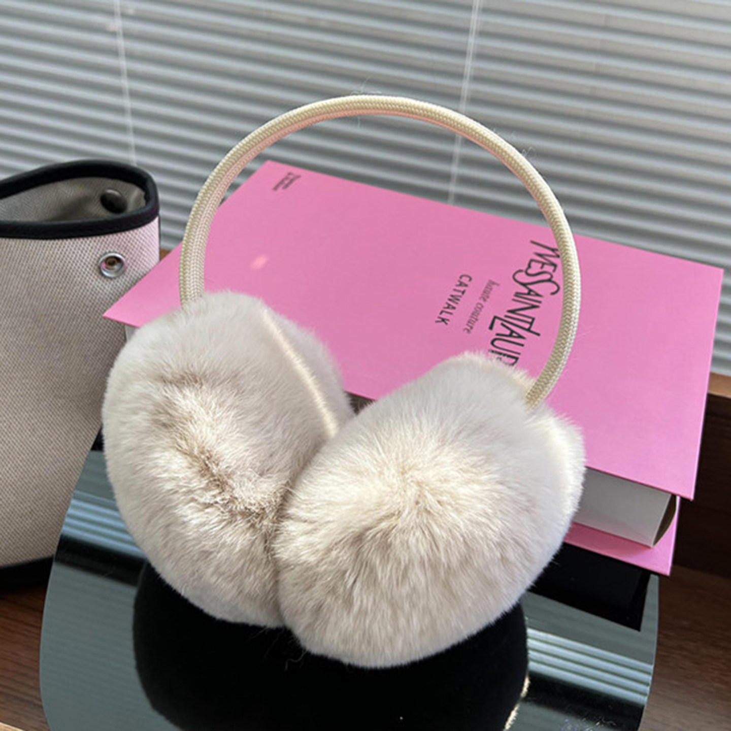 冬季獭兔毛毛绒保暖防冻耳套女款