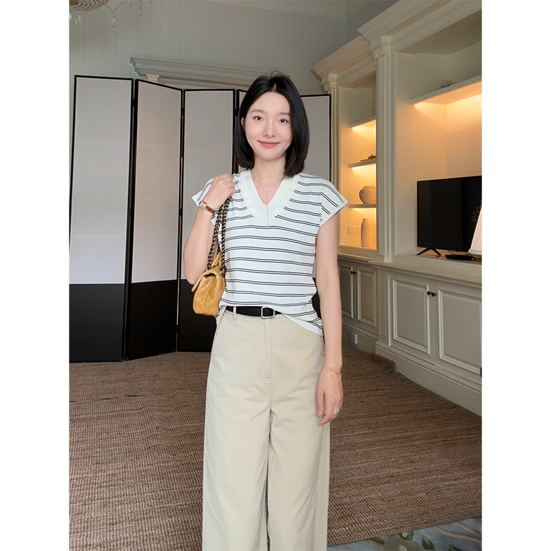 郭九九呢条纹假两件显瘦连肩针织短袖夏季百搭上衣简约九分直筒裤