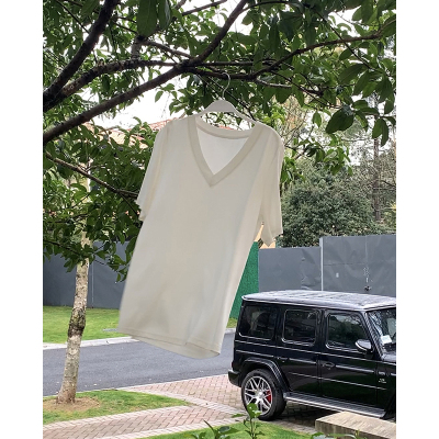 郭九九呢百搭T恤新款