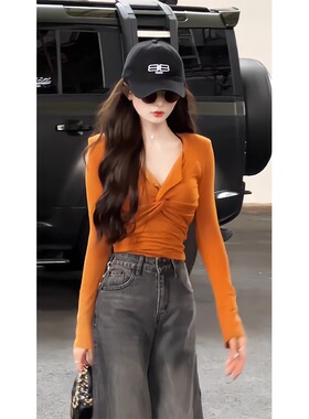 橘色V领长袖T恤女早秋新款洋气减龄修身短款小个子内搭打底衫上衣