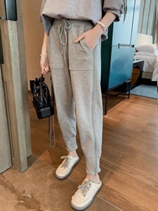 灰色运动裤女2025冬季新款加绒束脚休闲卫裤小个子高腰显瘦哈伦裤