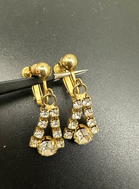 vintage中古莱茵石耳夹，金色水滴造型，镶满闪亮水钻，做工精致