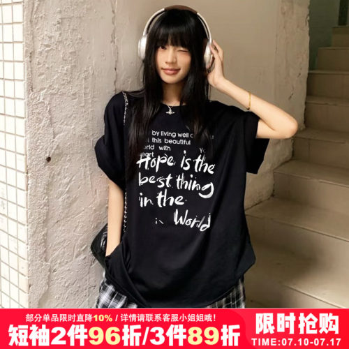 ins风宽松复古设计感字母短袖