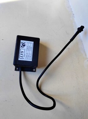 LVS LV-RBOX-R9光电传感器现货一个功能包好 议价