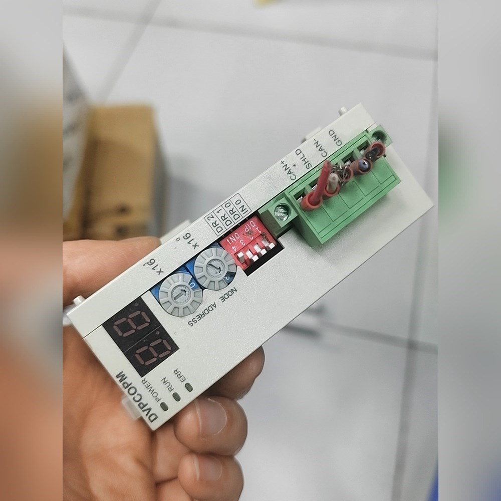 DVPCOPM-SL通信模块功能包好成色不错有 议价