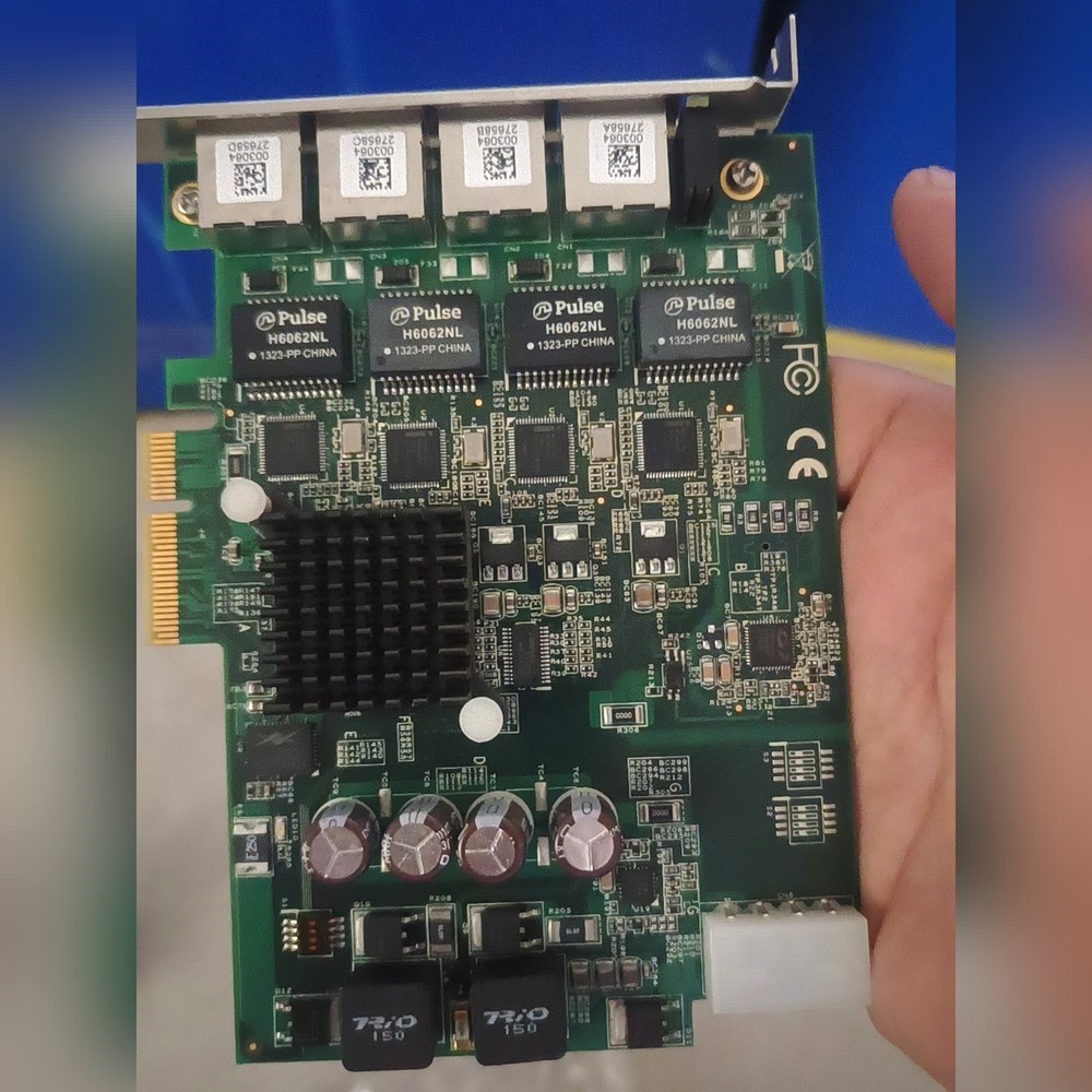 凌华PCIe-GIE64+图像采集卡机器视觉专用poe 4 议价