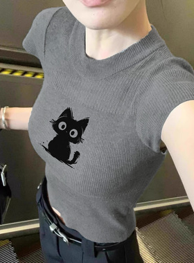 灰色正肩短袖T恤女2026夏季新款纯欲风辣妹紧身显瘦短款针0203r1