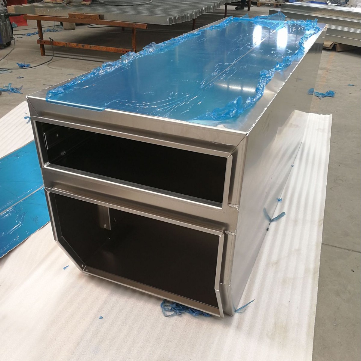 钣金机箱加工不锈钢工具箱汽车卡车工具箱可来图冲压加工
