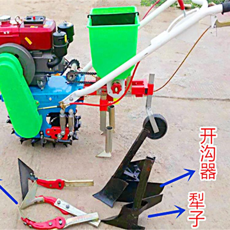 云南耘耕播种施肥机农用茶园菜园锄地机出售手推式链轨耘耕机