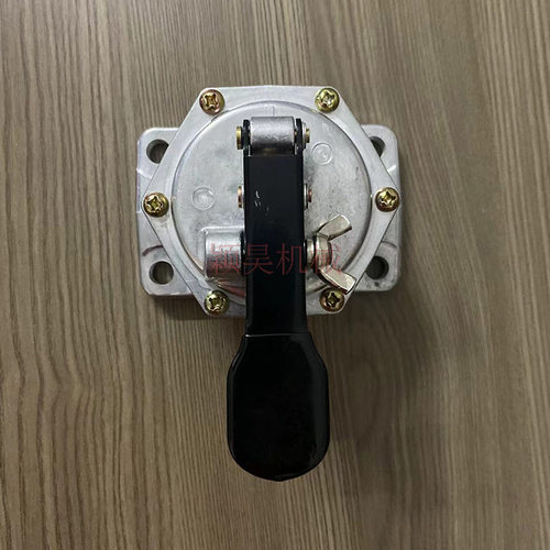 6261-71-8240输油泵适用于发动机配件6261718240输油泵