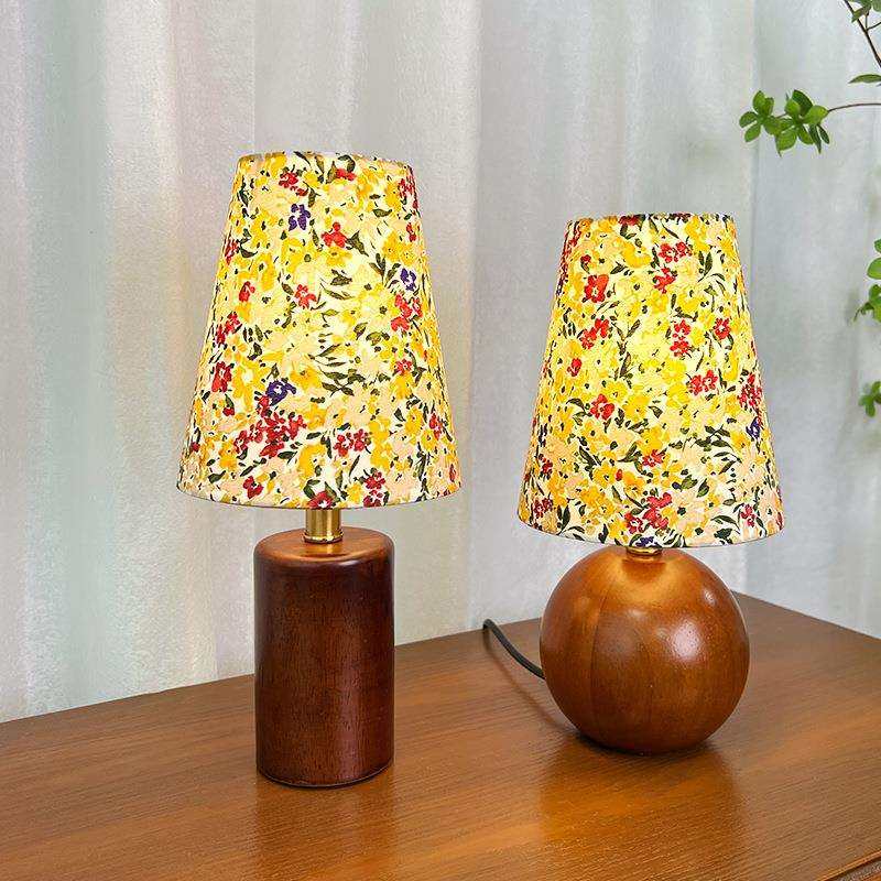 复古碎花台灯高级感实木布艺灯法式田园风卧室床头灯氛围灯小夜灯