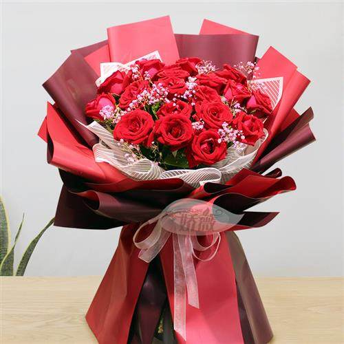 揭阳鲜花同城速递配送普宁惠来花店送花玫瑰花束礼盒送女友生日花