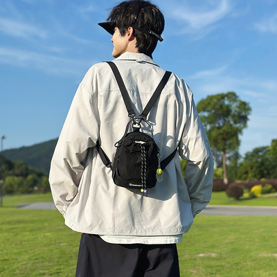 多功能户外小背包轻便斜挎包