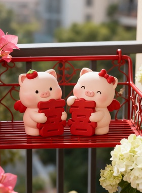 婚礼红色喜字小猪情侣摆件