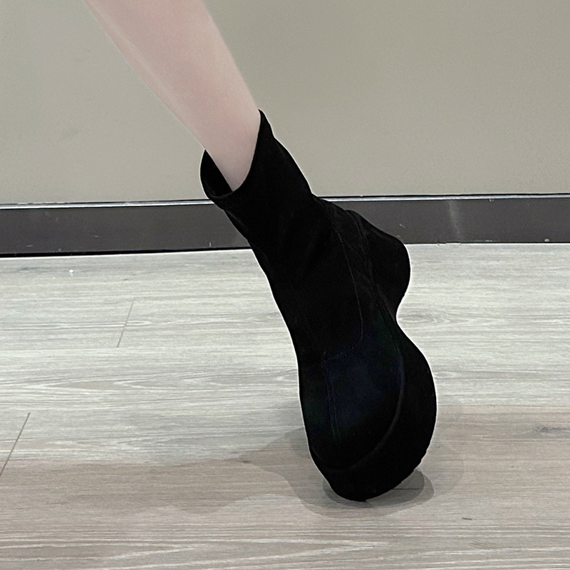 小个子显高女靴秋冬PU圆头防水台切尔西靴2025秋季新款骑士靴低筒