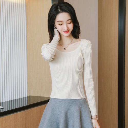 Трикотажный осенний короткий свитер, приятный телу демисезонный тонкий лонгслив, облегающий крой, подходит для подростков