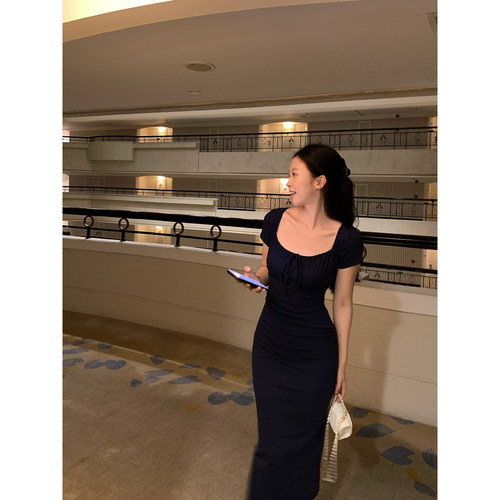 daydayicy 佛罗里达 藏蓝包臀连衣裙女夏修身显瘦纯欲中长款裙子
