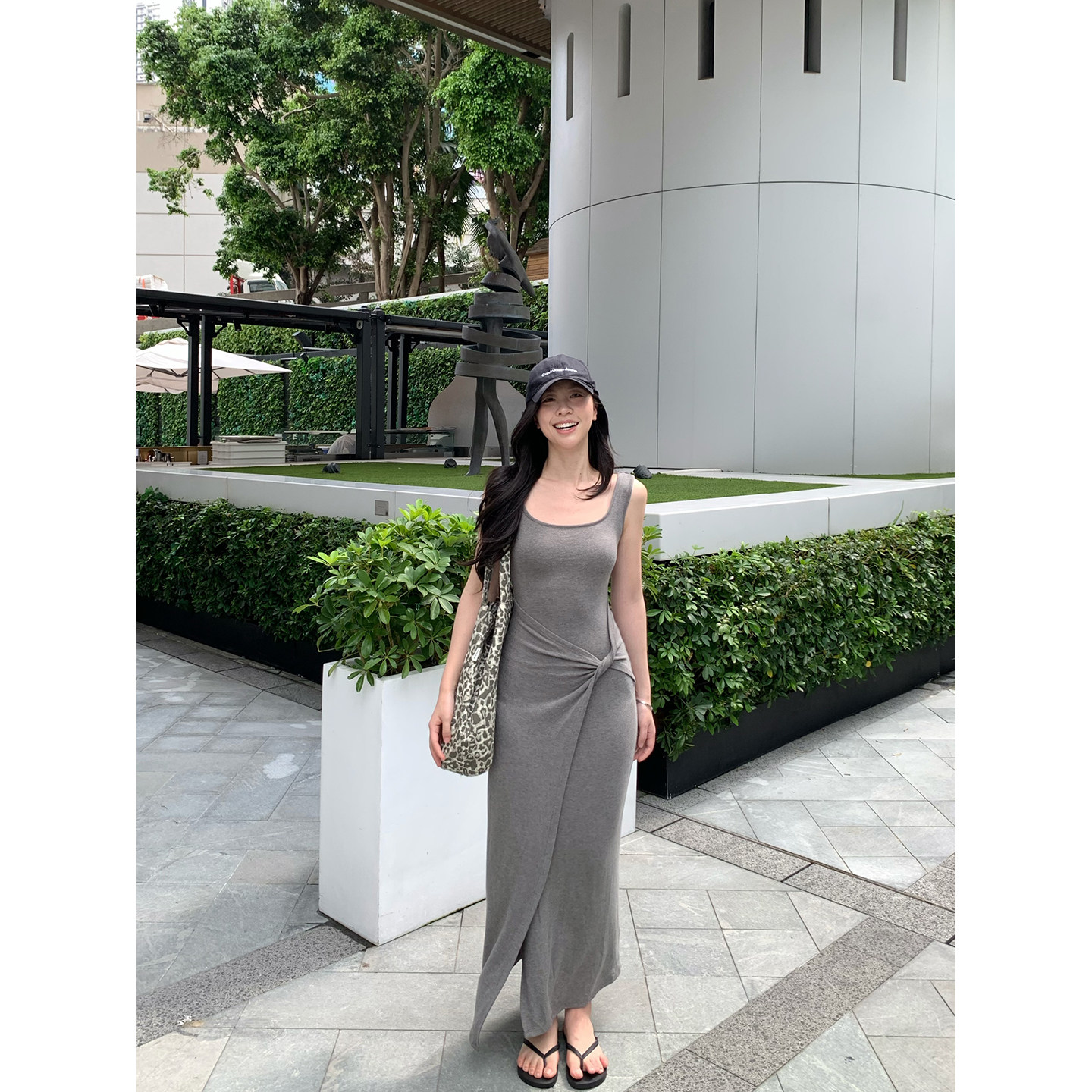 daydayicy 比例玩家 灰色纽结背心连衣裙夏季新款U领小众长裙女