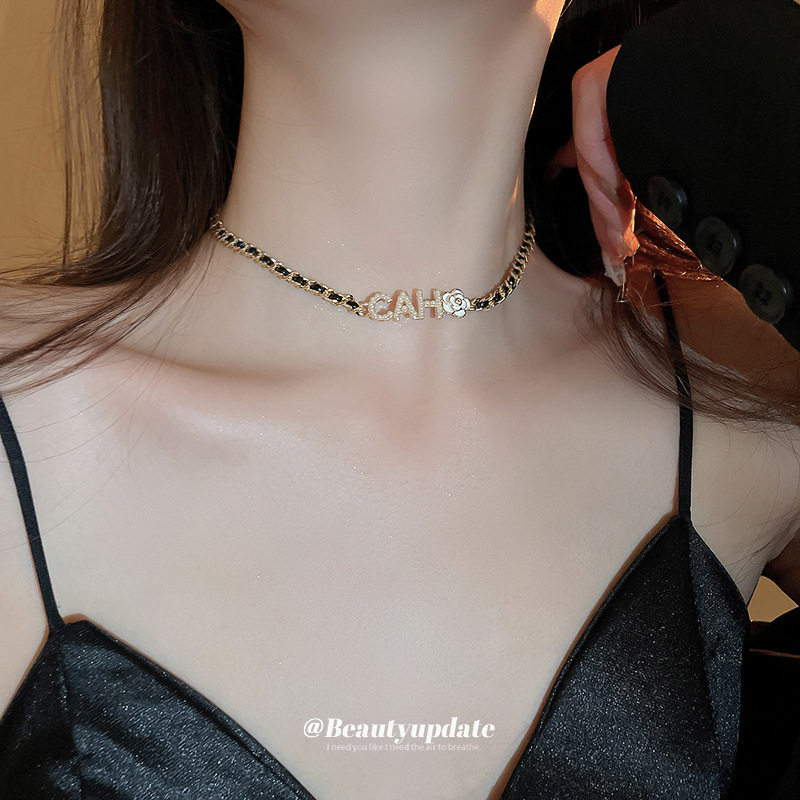真金电镀甜酷风花朵字母人造珍珠项链个性气质锁骨链颈链choker