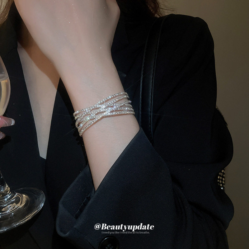 CROSS-BORDER ULTRA-FLASH ARTIFICIAL PEARL CROSS-SET DIAMOND BRACELET EXQUISITE LIGHT LUXURY BRACELET SIMPLE HIGH-END FASHION HAND