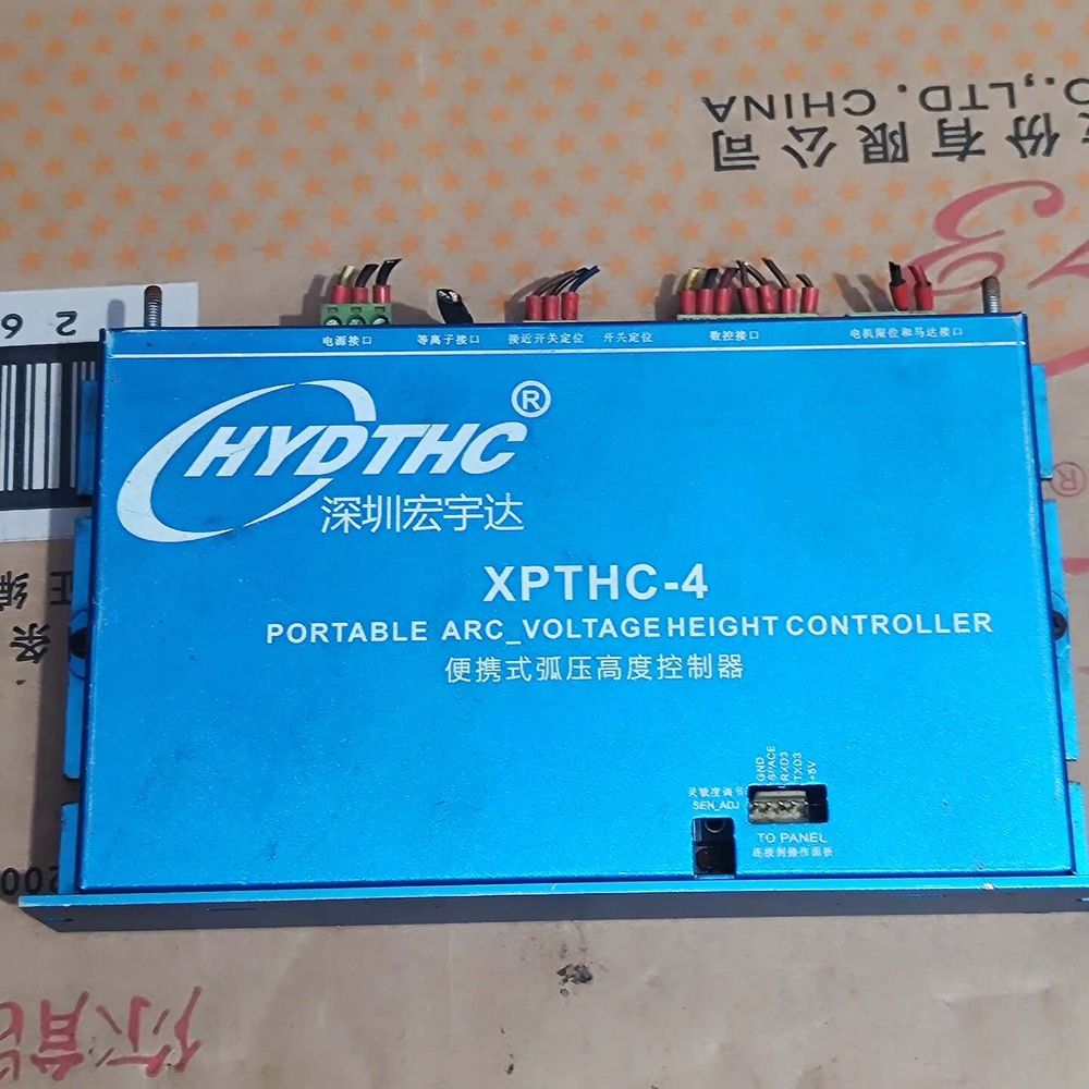 深圳宏宇达弧压高度控制器 XPTHC-4 拆机实物拍摄