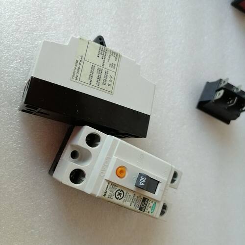 韩国制造的Daco漏电断路器 型号EFM 32Sg 30A