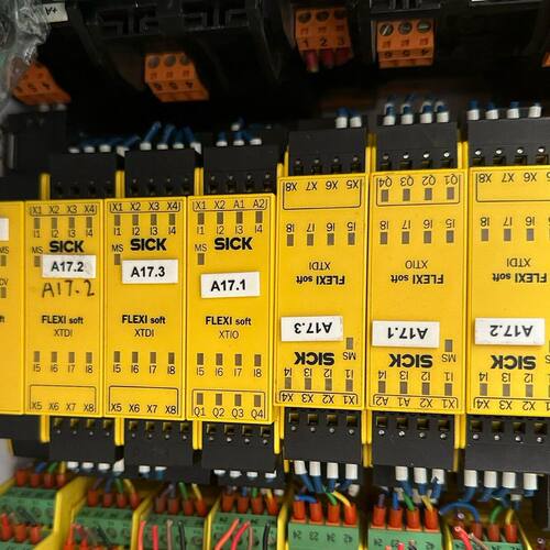 西克安全继电器FX3-CPU000000模块FX3-XTI0
