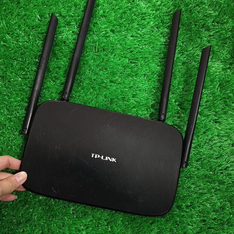 多台TP-LINK TL-XDR1520易展版WiFi6