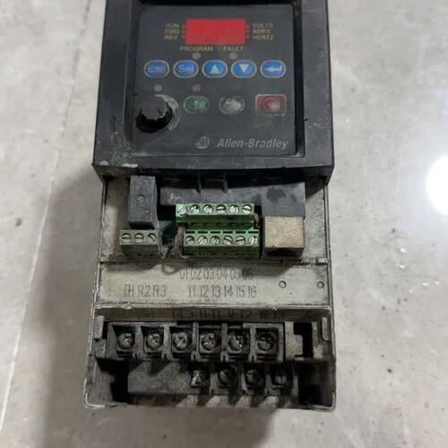 AB罗克韦尔变频器 22A-D6P0N104 2.2kw 实