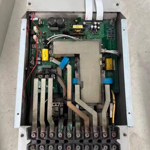 拆机电梯用艾默生变频器 EV-EDC01-4T030