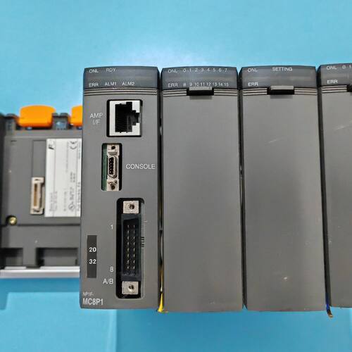 plc NP1F-MC8P1 NP1AXH4-MR