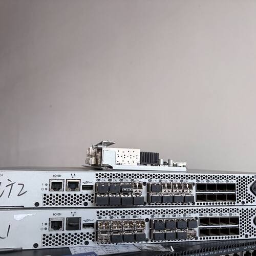 OceanStor SNS2124 光纤存储交换机