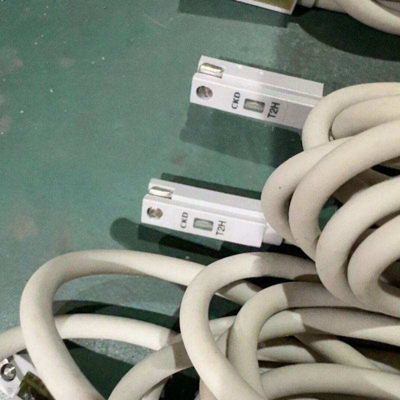 CKD磁性开关T2H还有2条 实物图片 标